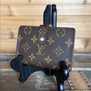 Louis Vuitton Monogram French Kisslock Wallet